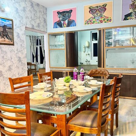 Family Suit Kasauli Exterior foto